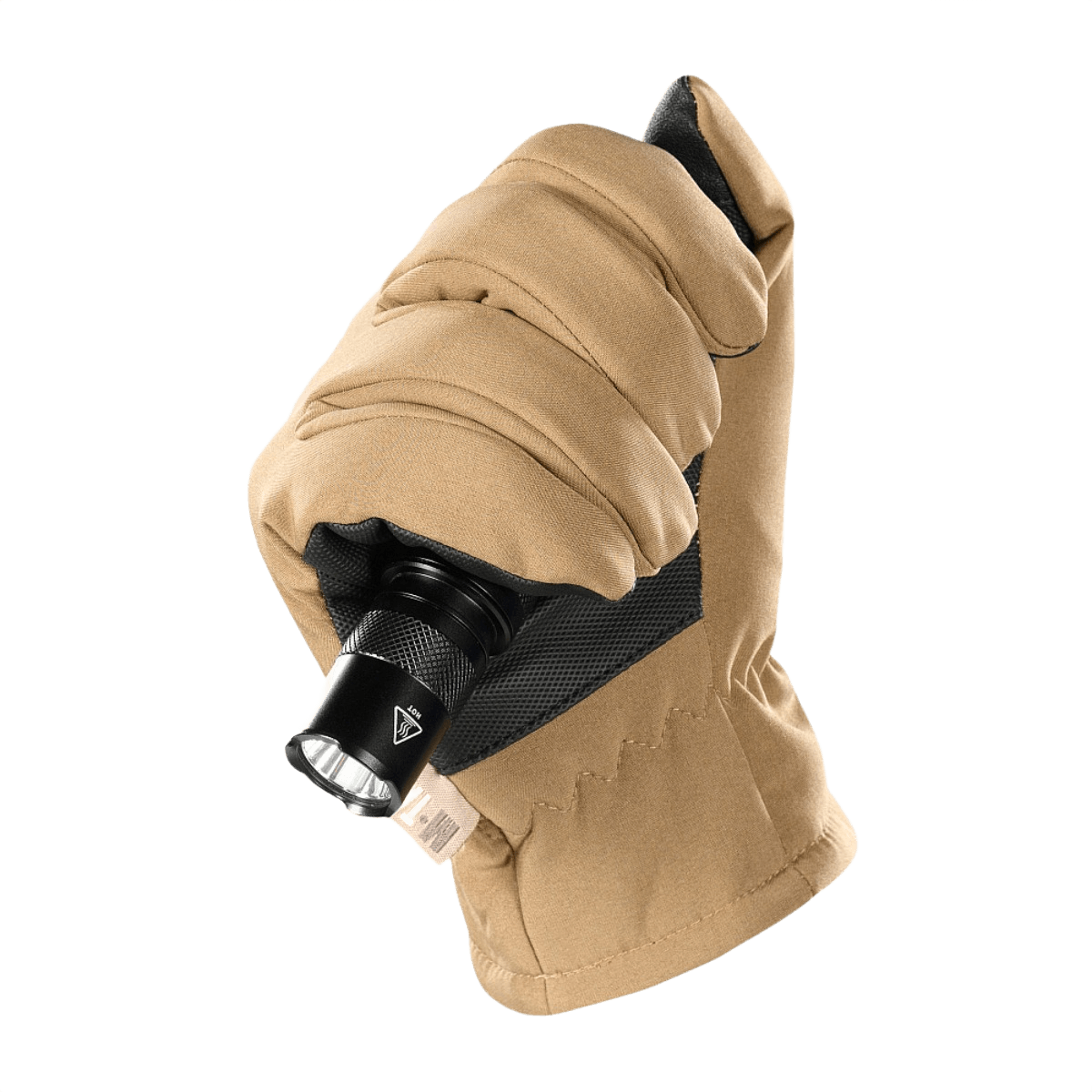 M-Tac Handsker Soft Shell Thinsulate i beige viser greb om en lommelygte, ideel til udendørs aktiviteter i køligt vejr.