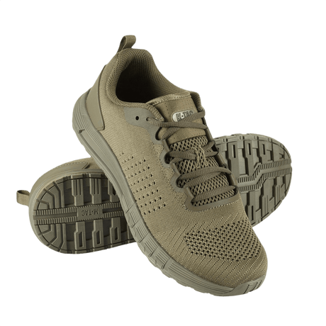 M-Tac Summer Light Sneakers i beige, let og holdbar, designet med EVA-skum og gummi for optimalt greb, perfekt til sommerbrug.