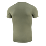 M-Tac T-Shirt Delivery Service, bagpå i militærgrøn, inspireret af Pin-Up-kulturen, med moderne, taktisk designstil og elastisk bomuldsblanding.
