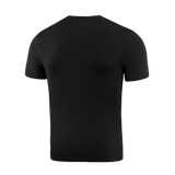 M-Tac T-Shirt Delivery Service, bagfra med fokus på blødt og elastisk materiale, inspireret af amerikansk Pin-Up-kultur fra Anden Verdenskrig.