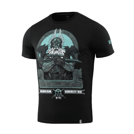Sort M-Tac T-Shirt Odin Mystery med print af Odin, ravnene Hugin og Munin, og "Valhalla Calling" tekst, lavet af blød bomuldsblanding.