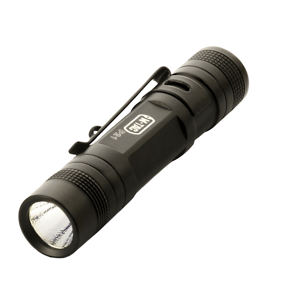 M-Tac Lommelygte P21 kompakt LED lommelygte i sort aluminium, ideel til EDC-kit og outdoor brug, drevet af AA-batteri.